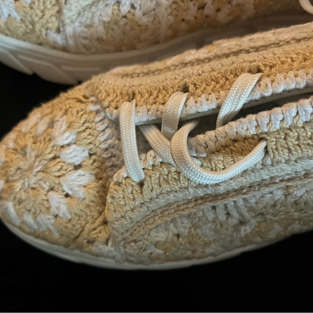 Free People sneaker - Picture 7 of 8
